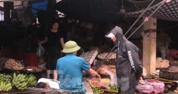 Một người bị điện giật tử vong lúc mưa trắng trời ở Lạng Sơn
