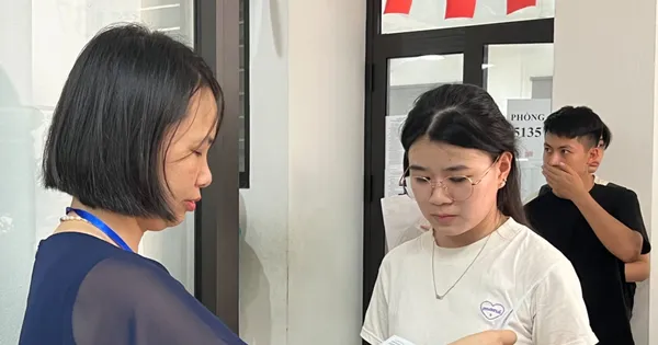 Gần 1,15 triệu sỹ tử vượt vũ môn: Trực tiếp đề thi, giải đề Ngữ Văn