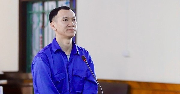 Chủ nhà vác dao truy sát bạn nhậu vì 'cây muốn lặng mà gió chẳng ngừng'