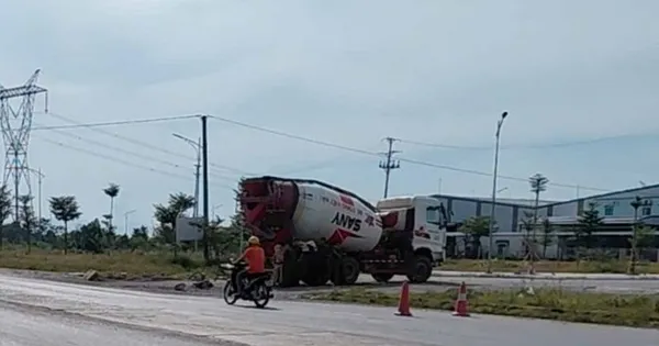 Xe bồn va chạm xe đạp, người phụ nữ 60 tuổi tử vong tại chỗ