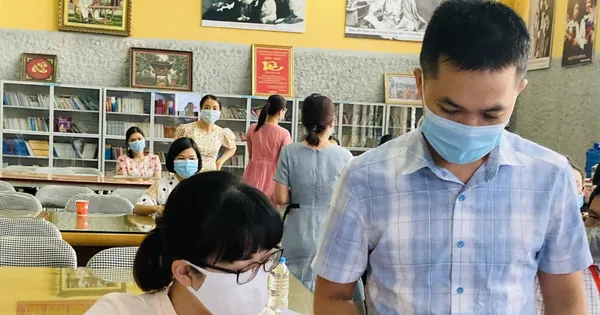 Cán bộ, giáo viên họp nóng công tác thi: Không được 'sáng tạo' khi coi thi