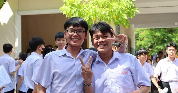 Giải full 24 mã đề Toán thi tốt nghiệp THPT năm 2025