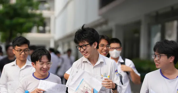 Đề thi, cập nhật đáp án môn Vật lý Chương trình GDPT 2018