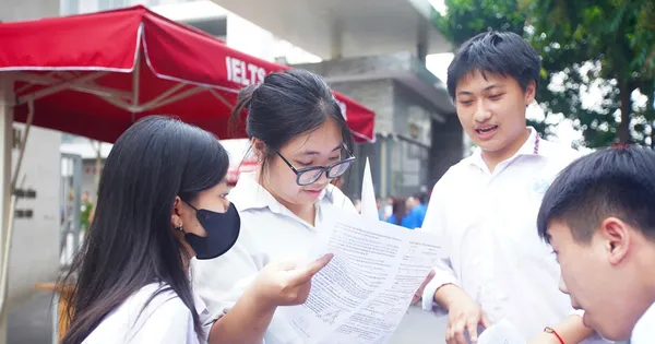 Đề thi Môn Giáo dục kinh tế và Pháp luật, cập nhật đáp án các mã đề thi
