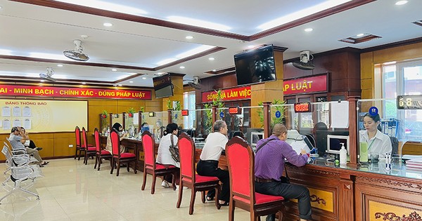 Huyện Đông Anh yêu cầu lãnh đạo các đơn vị, UBND xã không rời địa bàn đến khi hoàn tất việc sắp xếp, sáp nhập