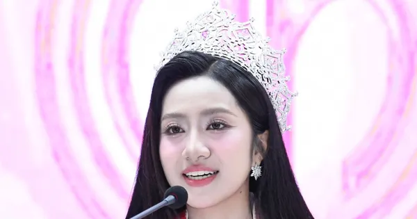 Hoa hậu Hà Trúc Linh: 'Nhiều bạn học người dân tộc thiểu số nhắn tin chúc mừng tôi'