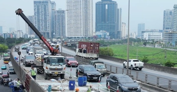 Yêu cầu dừng công trường sửa chữa ở đường trên cao 3
