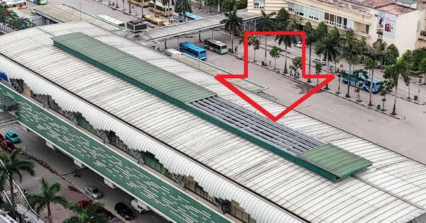Ga tàu Yên Nghĩa mưa dột gần 8 tháng chưa được khắc phục: Thiếu hợp đồng công việc?