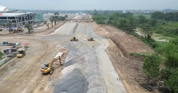 Dự án cầu Tứ Liên: Ngoại thành thi công nhộn nhịp, nội thành vẫn 'nằm yên'