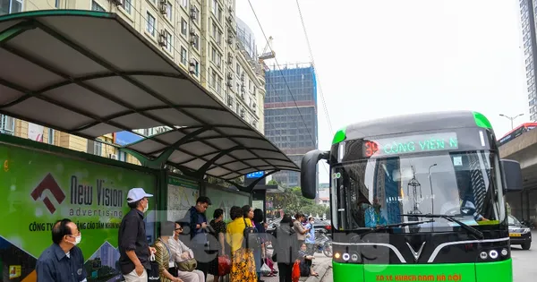 Tổng Cty Vận tải Hà Nội cần đi tiên phong trong chuyển đổi sang xe buýt điện