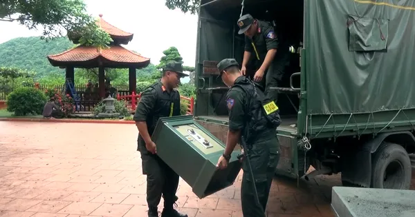 Thu giữ nhiều tài liệu ở trang trại của trùm giang hồ Vi 'ngộ'