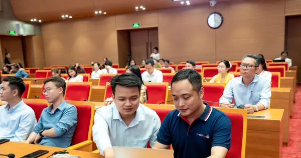 Tập huấn dịch vụ công trực tuyến cho TP Hà Nội theo mô hình 2 cấp