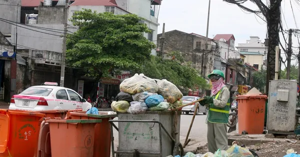 Phân loại rác tại nguồn: Luật có hiệu lực nhưng nhiều địa phương chưa làm