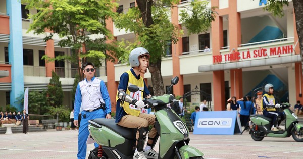 Honda Việt Nam bồi dưỡng kiến thức, kỹ năng lái xe an toàn cho học sinh THPT, cơ sở giáo dục