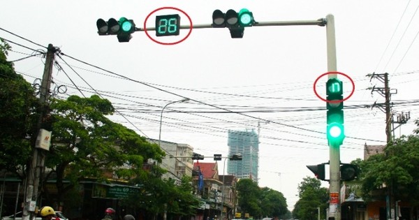 Lý do tình trạng tín hiệu xanh, đỏ đèn giao thông hoạt động chập chờn