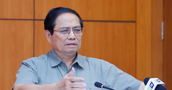 Thủ tướng: Nghiên cứu làm ngay tuyến đường 10 làn xe kết nối Hưng Yên với Thái Bình