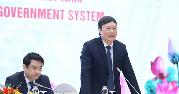 Thứ trưởng Nội vụ chia sẻ về giải quyết những 'bỡ ngỡ, vướng mắc' khi sắp xếp bộ máy
