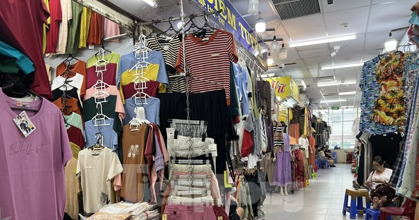 Cảnh đìu hiu tại những 'thiên đường mua sắm' ở TPHCM