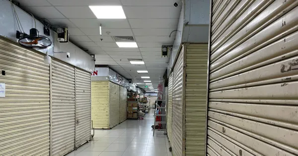 Mấu chốt quan trọng đằng sau việc tiểu thương đóng cửa hàng loạt