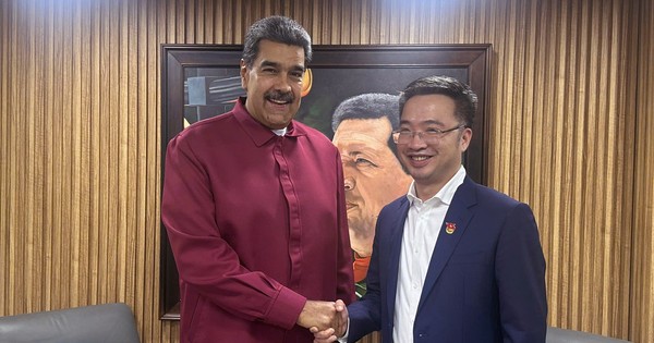 Sự kiện lịch sử đầy tự hào của nhân dân tiến bộ, yêu chuộng hòa bình trên khắp thế giới