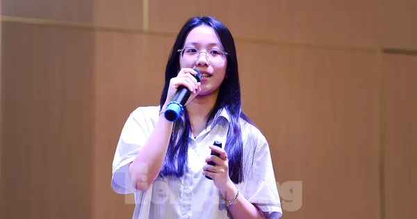 Nữ sinh 'bắn' tiếng Anh bóc tách tiêu chuẩn sắc đẹp phi thực tế trên mạng xã hội