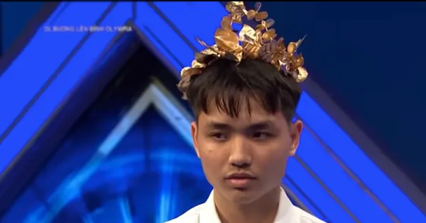 Nam sinh Thái Bình 'ngược dòng' giành vòng nguyệt quế Đường lên đỉnh Olympia