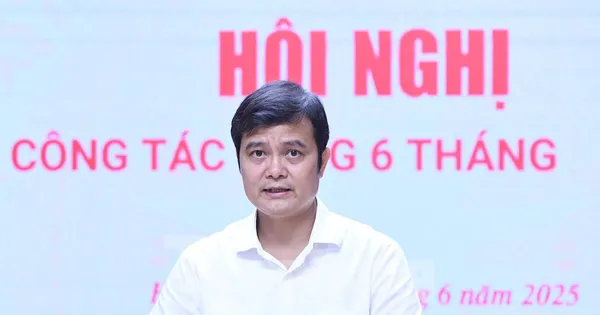 Người đứng đầu cấp ủy phải là trung tâm của đoàn kết
