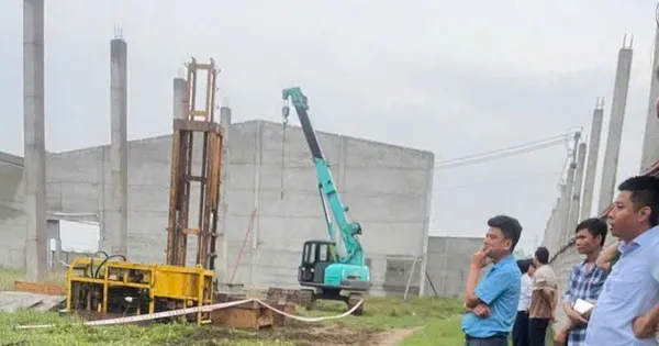 Mưa dông gây sập tường đè hai bà cháu tử vong