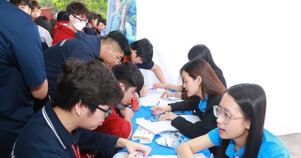 Trang bị kiến thức, kỹ năng giúp học sinh tự tin vượt vũ môn THPT