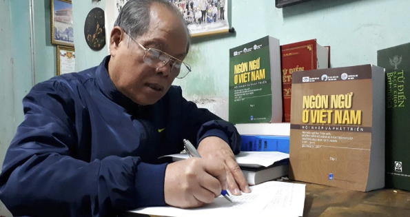 Cộng đồng mạng ‘dậy sóng’ vì thái độ vô cảm trước sự ra đi của nhà nghiên cứu từng đề xuất cải cách tiếng Việt