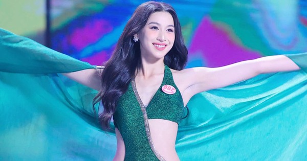 Vóc dáng nóng bỏng của thí sinh Hoa hậu Việt Nam trong phần thi áo tắm