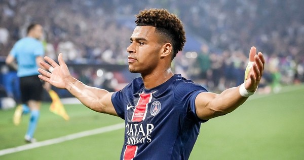 Viết lại lịch sử Champions League, Desire Doue thẳng tiến tới danh hiệu Cậu bé Vàng