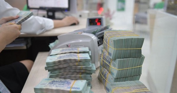 Quy định mới về tiền lương, bảo hiểm y tế từ tháng 6