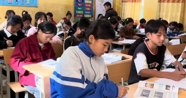 Trẻ em dính 'bẫy tình yêu' trên mạng xã hội