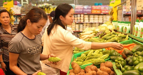 Thực phẩm bẩn bủa vây người tiêu dùng: Cần chế tài đủ mạnh