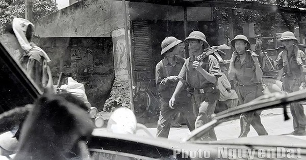 Bộ ảnh về Sài Gòn ngày 30/4/1975 lần đầu được triển lãm