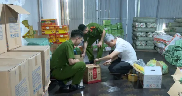 Phát hiện hơn 2 tấn thực phẩm đông lạnh không rõ nguồn gốc tại Hạ Long