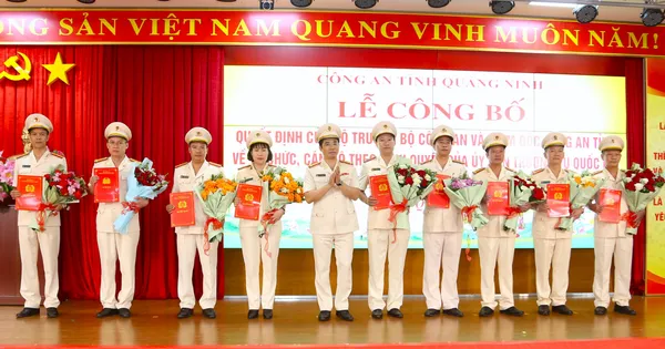 Công bố các quyết định của Bộ trưởng Công an và Giám đốc Công an tỉnh Quảng Ninh về công tác cán bộ