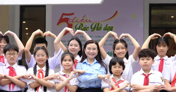 Thiếu nhi thi vẽ 'sắc màu quê hương'