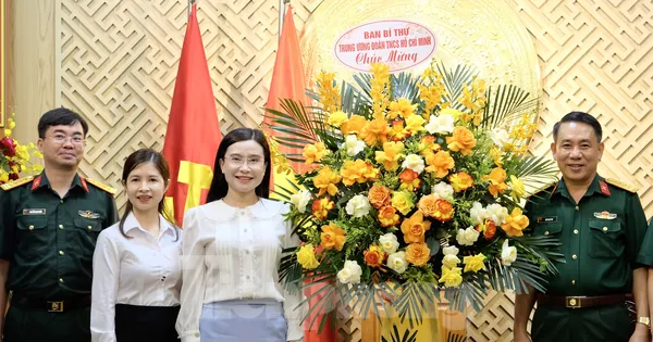 Bí thư Trung ương Đoàn Nguyễn Phạm Duy Trang thăm, chúc mừng các cơ quan báo chí, xuất bản