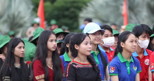 Toàn cảnh lễ ra quân Chiến dịch Thanh niên tình nguyện Hè năm 2025