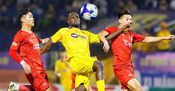 Trực tiếp Thể Công Viettel vs SLNA (19h15 ngày 25/4): Níu kéo hy vọng