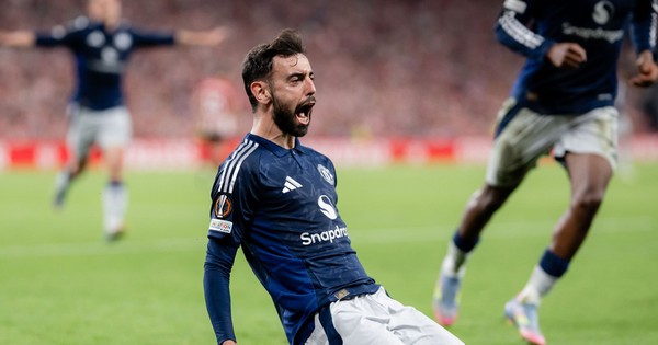 MU thắng sốc trên đất Tây Ban Nha, cầm chắc vé chung kết Europa League