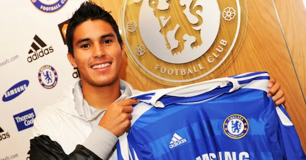 Cựu tiền vệ Chelsea phải vào tù vì tiếp tay cho băng đảng
