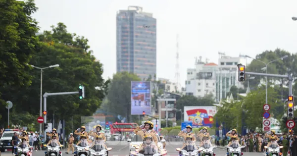 Mãn nhãn hình ảnh tổng duyệt chương trình Vinh quang Công an Nhân dân Việt Nam