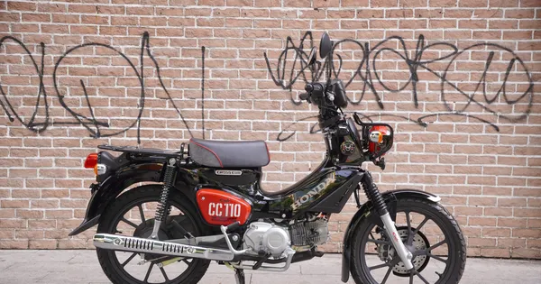 Honda Cross Cub bản giới hạn đầu tiên về Việt Nam