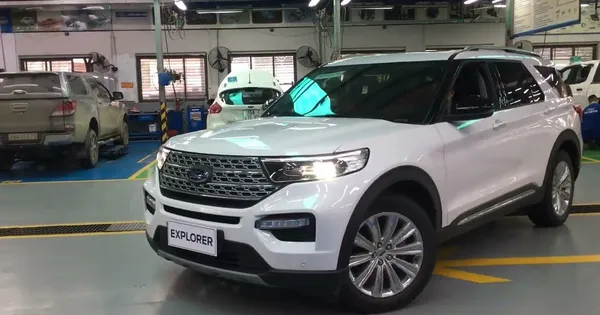 Ford Explorer tiếp tục bị triệu hồi ở Việt Nam