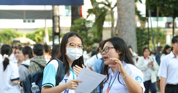 Chậm phát đề cho thí sinh thi đánh giá năng lực, Đại học Quốc gia TPHCM lên tiếng nhận trách nhiệm