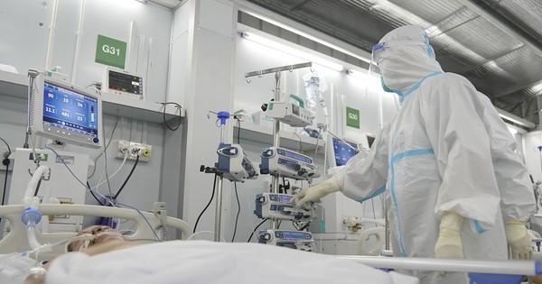 TPHCM 24/7: Ca COVID-19 tăng vọt, có người tử vong; Tin mới vụ bỏ thi thể mẹ ngoài đường
