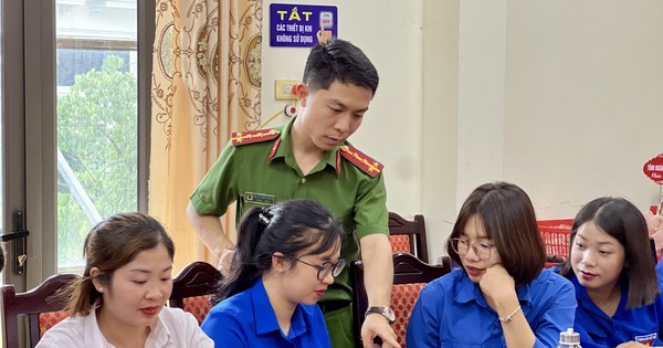 Tham gia góp ý dự thảo sửa đổi Hiến pháp 2013 qua VNeID là nhiệm vụ chính trị quan trọng